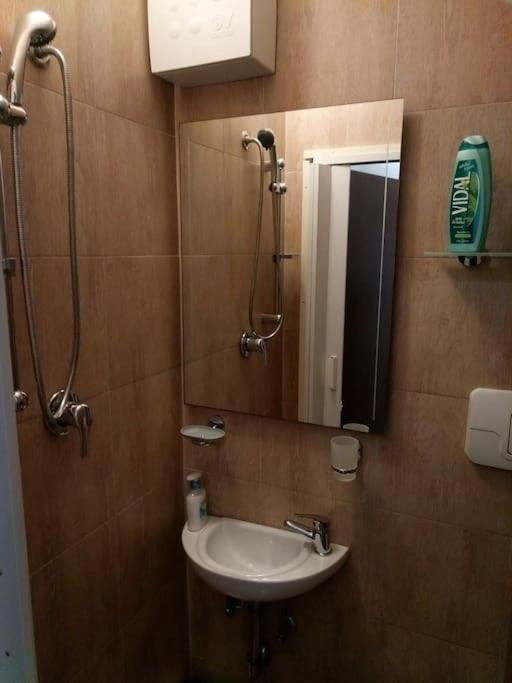 Ferienwohnung Sunrise30Mt Tram Ingresso Indipendente Parcheggio Mestre Exterior foto