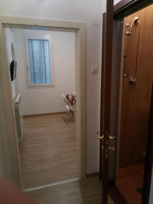 Ferienwohnung Sunrise30Mt Tram Ingresso Indipendente Parcheggio Mestre Exterior foto